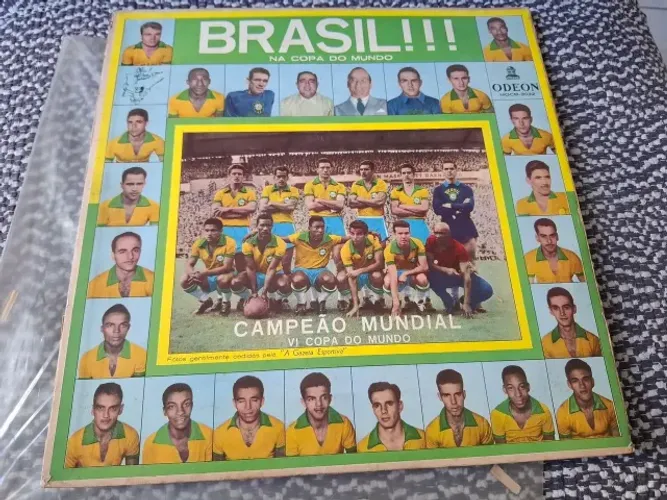 LP de vinil Brasil Campeão Mundial 1958 - com a carinha do Pelé 