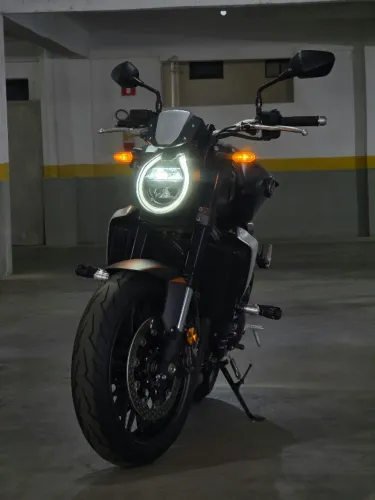 HONDA CB1000R NEO SPORTS CAFÉ 2024