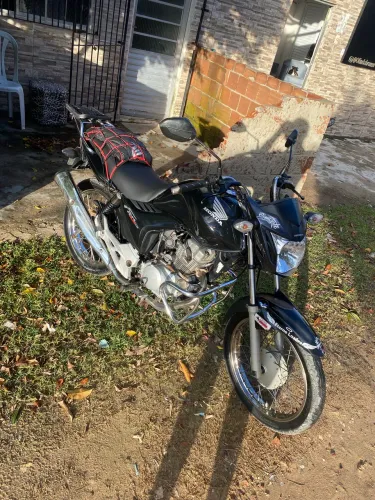 Moto boa e barata!