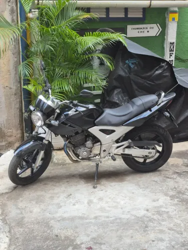 Cbx 250 2006 - Nada a Fazer documentos em dias , analiso troca em moto mais alta.
