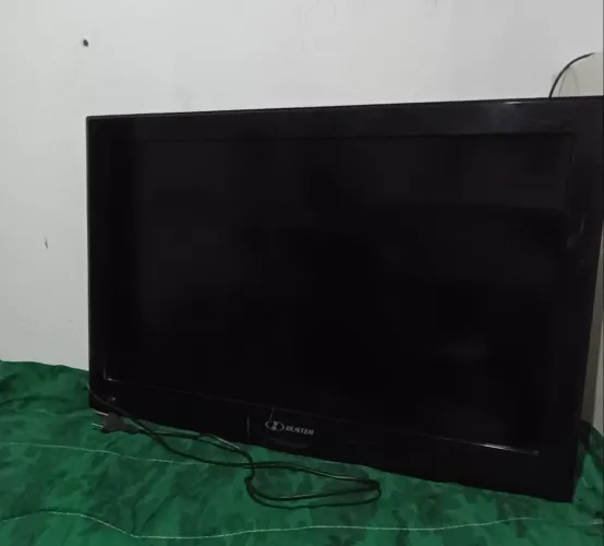 Tela Tv H-Buster 32 LCD T315XW04 V.5, (APENAS A TELA/DISPLAY) com defeito