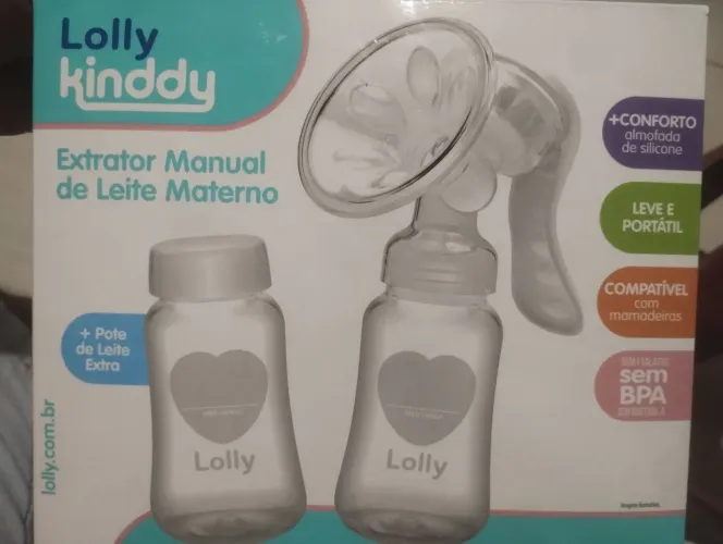 Extrator de leite manual novo nunca usado ela comprou porque é gastadeira cuida