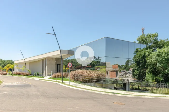 TERRENO À VENDA DE 160 M² NO CONDOMÍNIO PAYSAGE TERRARA
