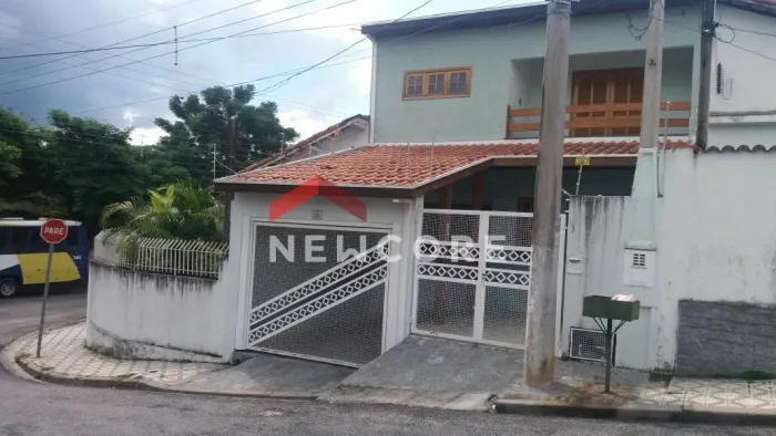 Sobrado em Rua José Francisco de Siqueira - Jardim Rafael - Caçapava/SP
