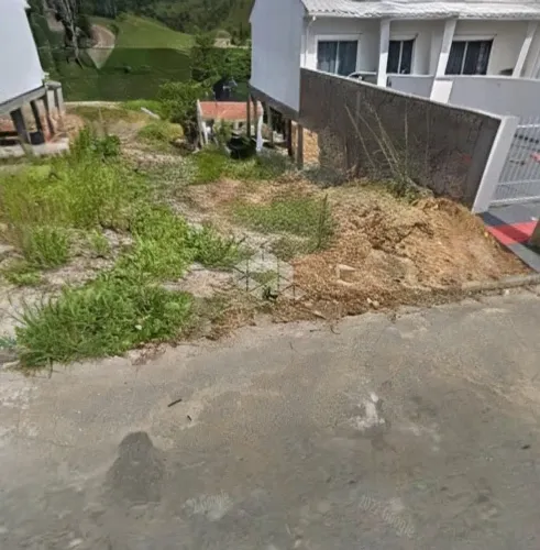 Terreno a venda com 200m² no Loteamento Jardins III - Bela Vista/Palhoça
