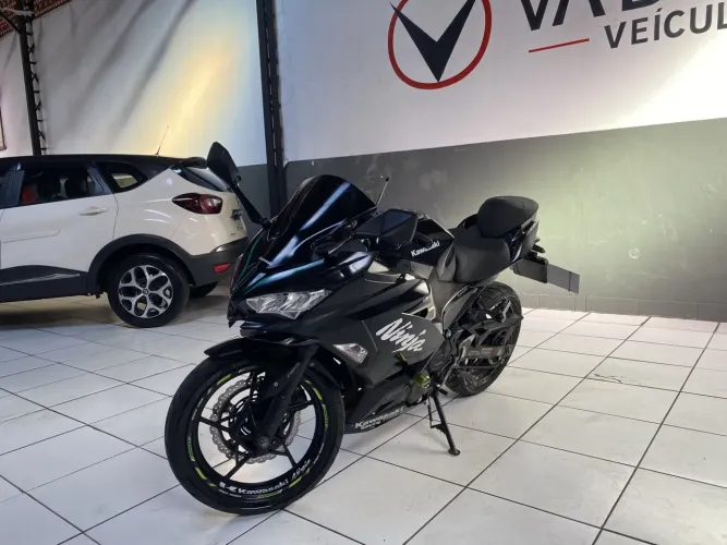 Kawasaki Ninja 400 2021