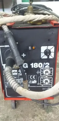 Máquina de solda mig tuelwe 180 Amp turbo 