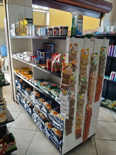 Prateleiras para mercearia e Hortifrutti