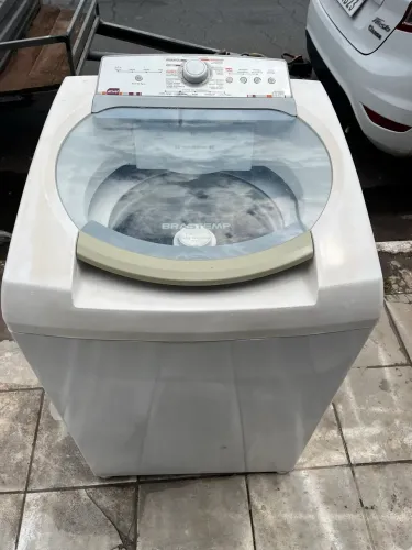 Máquina de lavar funcionando 100%