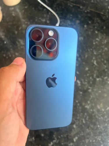 iPhone 15 Pro 128GB Azul - Seminovo