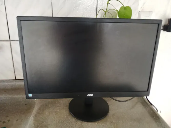 Monitor AOC