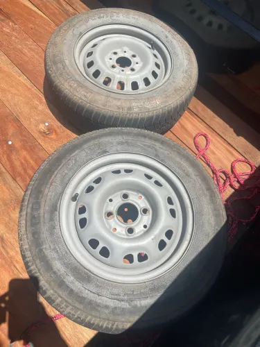 Vendo 2 rodas aro 13