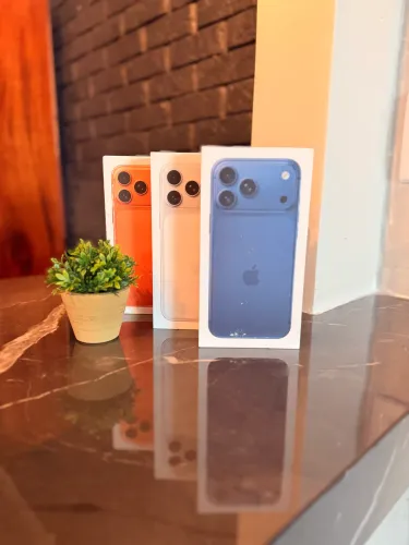 iPhone 17 PRO MAX - 256GB - LACRADO 