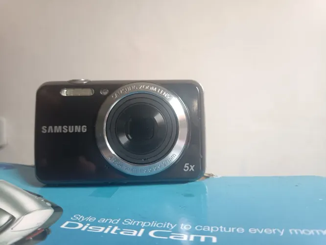 Câmera fotográfica digital Samsung