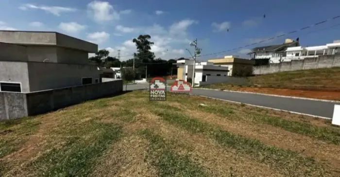 Venda de Terreno em Condomínio - Bosque do Imperador, Pindamonhangaba/SP