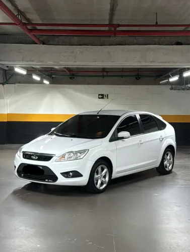 Ford Focus Sedan 1.6/1.6 Flex 8v/16v 4P Mec. 2013