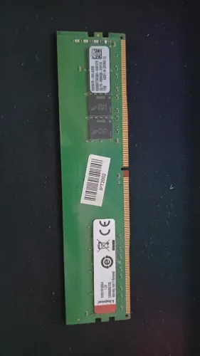 memória ram ddr4 4gb (pc)