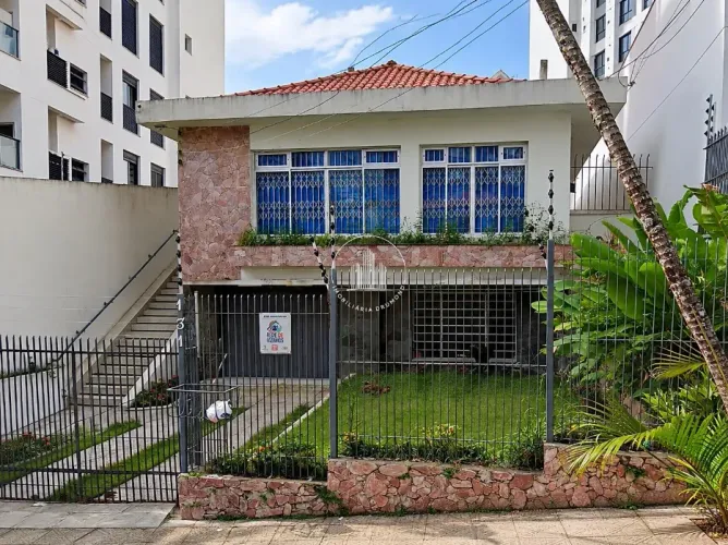 Casa para Venda em Florianópolis, Centro, 5 dormitórios, 2 banheiros, 2 vagas
