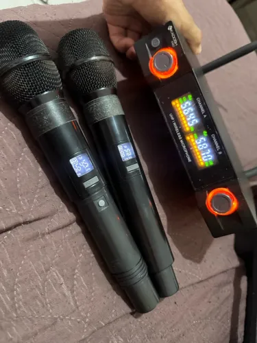 VENDO MICROFONES PROFISSIONAIS (KADOSH) semi novo !