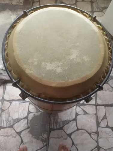 Atabaque pi seme novo, intacto 