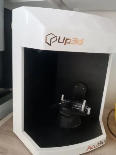 Scanner de bancada 3D - laboratório de prótese
