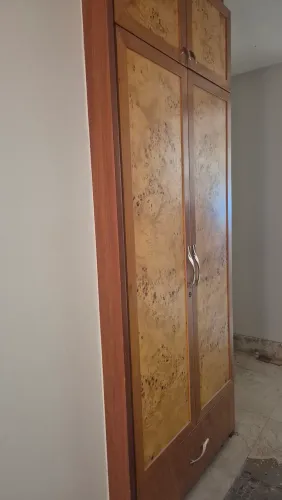 Armário guarda roupas