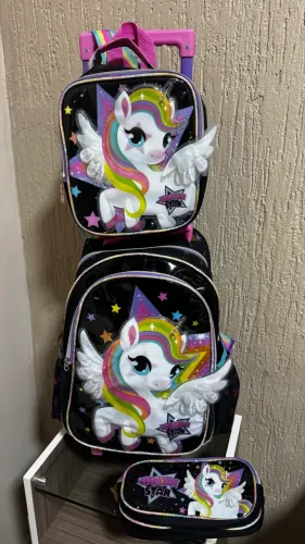 Kit mochila lancheira e estojo unicórnio 