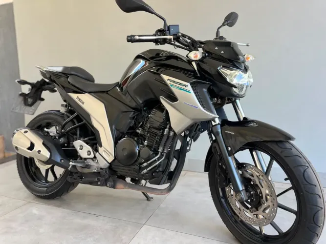 Yamaha Fazer 250