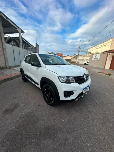 Renault Kwid Outsider 1.0 Flex 12V 5P Mec. 2021