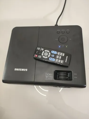 Vendo projetor Samsung