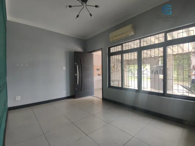 Alugo casa, 02 dormitórios, Vila Valença, São Vicente