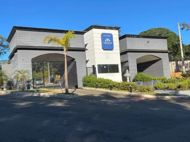 CONDOMINIO VERSAILLES VILELE DE FRANCE - LAGOA SANTA