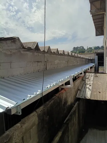 Fabricação de portões estrutura metálica corrimão