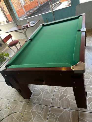 Mesa de Bilhar Completa + 6 Tacos + Bolas lisas e numeradas