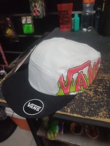 Boné vans