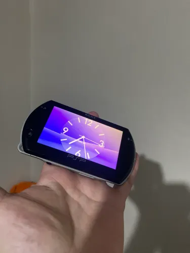 Sony PSP GO Desbloqueado