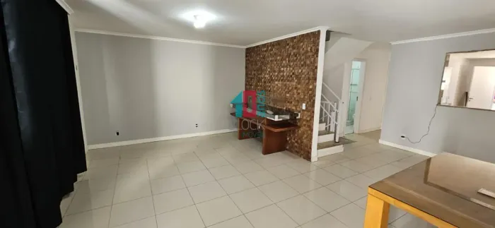 Recreio dos Bandeirantes | Casa de Condomínio 5 quartos, sendo 3 suites