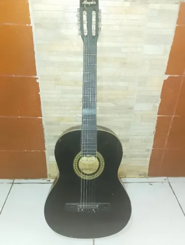 Violão Memphis AC-39 BK Cordas de Nylon R$ 130,00