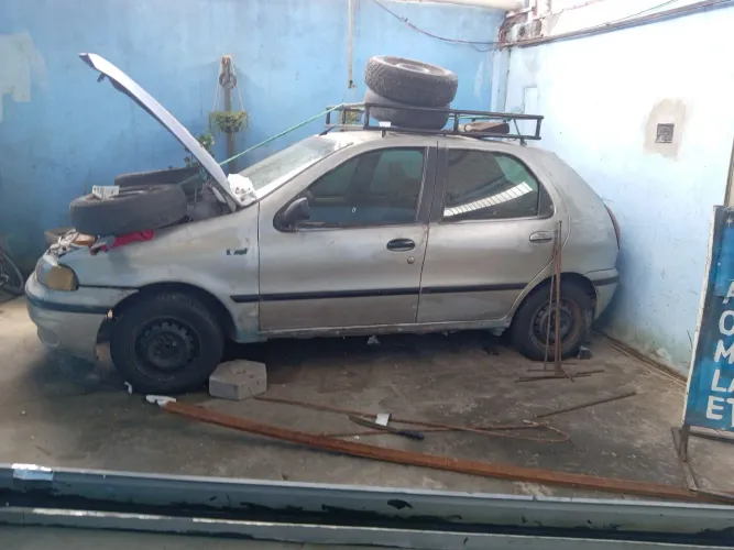 Fiat Palio EL 1.5 MPI 2P E 4P (álcool) 1997