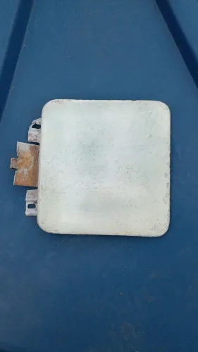 Portinhola do tanque c10 