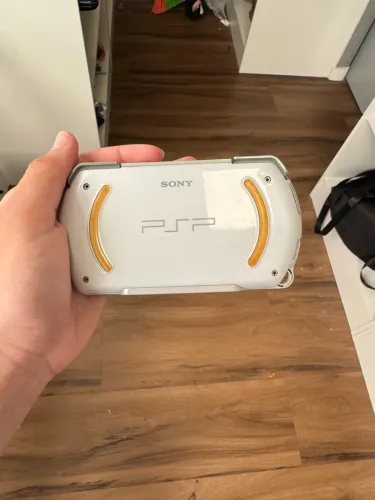 PSP Go Branco