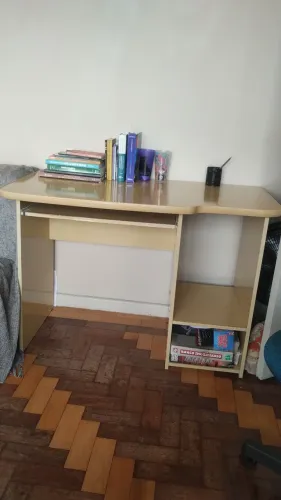 Escrivaninha para escritório/computador
