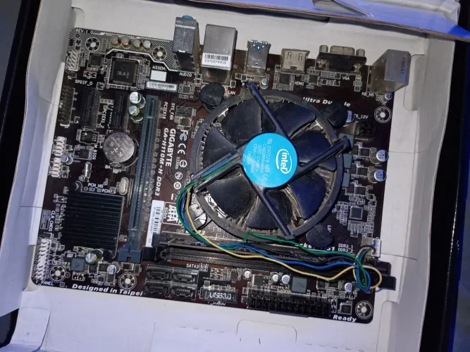 Kit completo I5 7 geração + cooler + placa mãe H110m + 8g ram ddr3