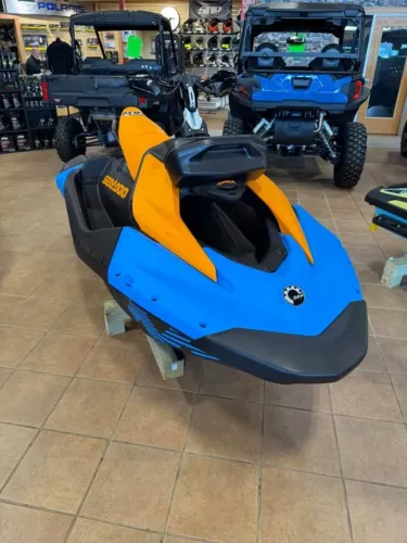 Seadoo Jet Ski Spark Trixx para 3 Pessoas 2026