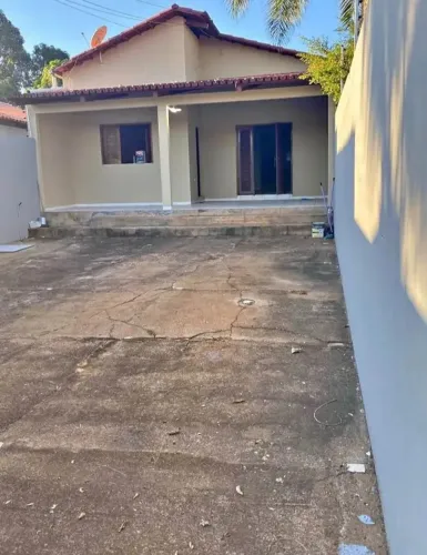 casa na águas brancas
