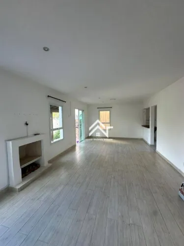 Casa com 3 dormitórios para alugar, 155 m² por R$ 6.370,00/mês - Vila Loanda - Atibaia/SP