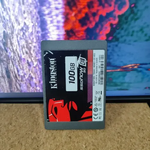 SSD Kingston SSDNow E50 100GB Sata 3 2.5" - Saúde 99% (Linha Enterprise)