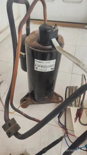  Compressor ar condicionado  12000 BTUs 220v 