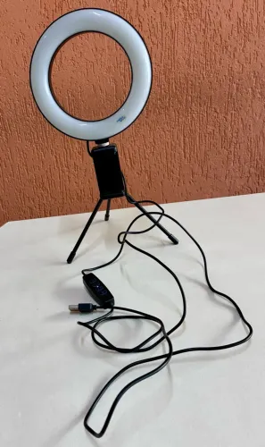 ring light led 6 polegadas com tripé de mesa