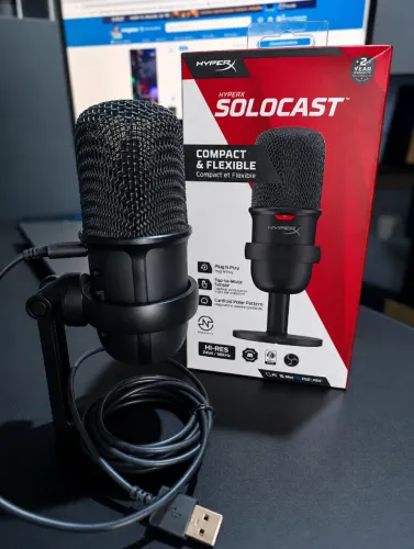 Microfone HyperX Solocast muito novo